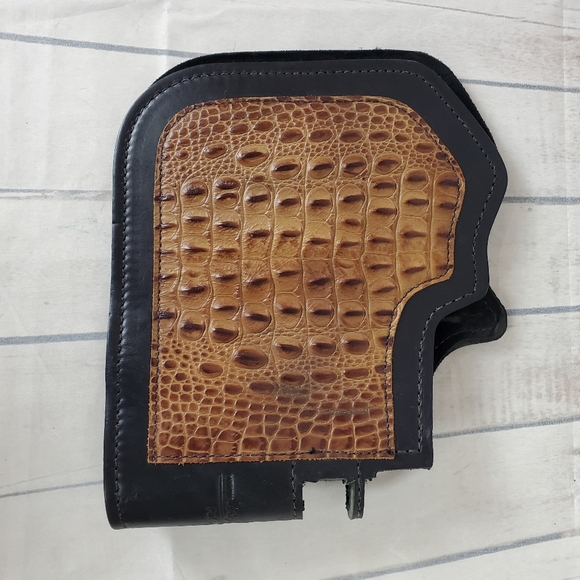 Captain Itch Harley Davidson 2015 Fatboy Heat Shield Embossed Alligator Leather - Picture 3 of 14